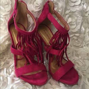 Brand new fuchsia strappy heels with fringe